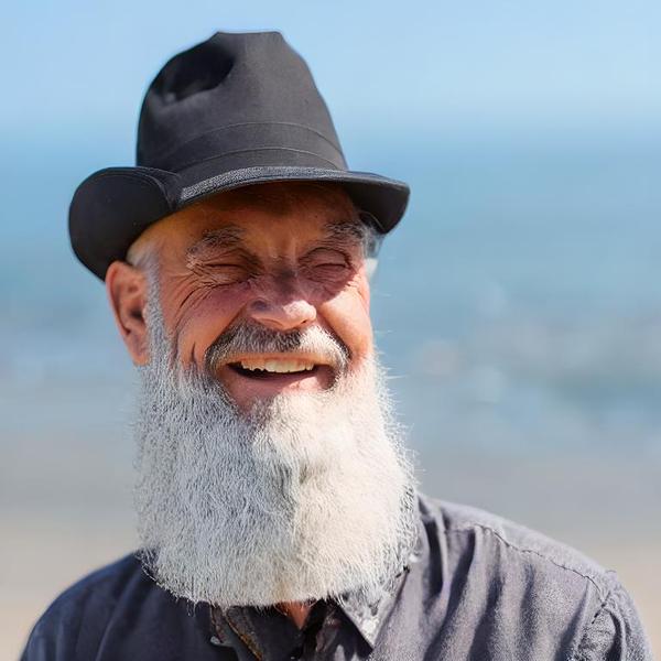 File:Bearded old happy bu.jpg